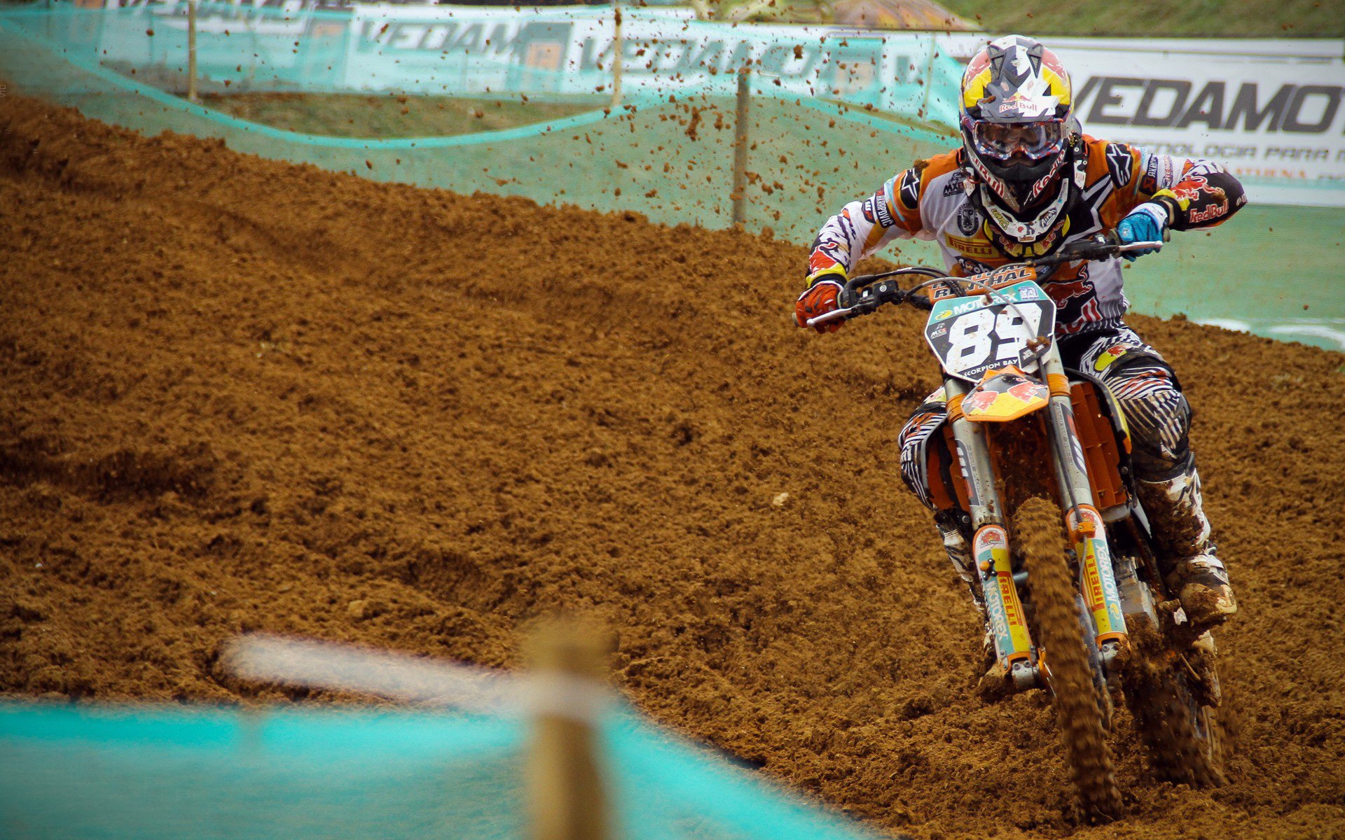 乐鱼游戏-英超“天王”赛季表现抢眼，持续领跑射手榜，2021-2022英超射手榜